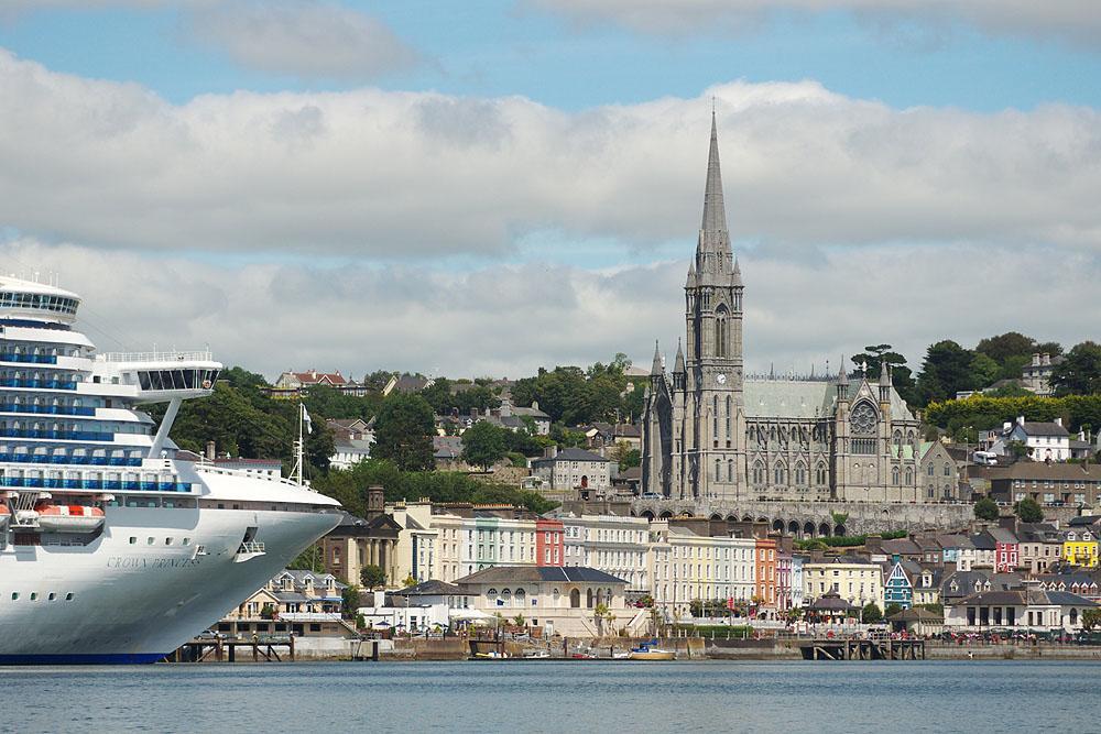 Commodore Hotel Cobh Eksteriør billede