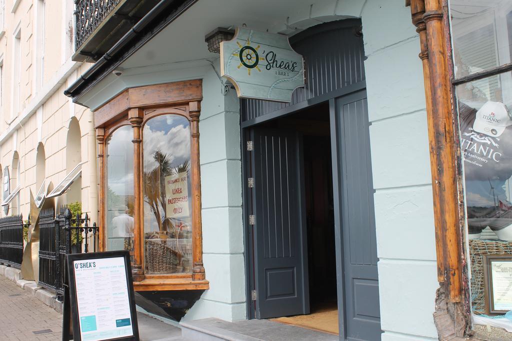 Commodore Hotel Cobh Eksteriør billede